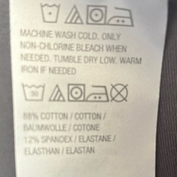 Susan Graver Weekend Gray pull on ankle pants petite - Picture 6 of 6